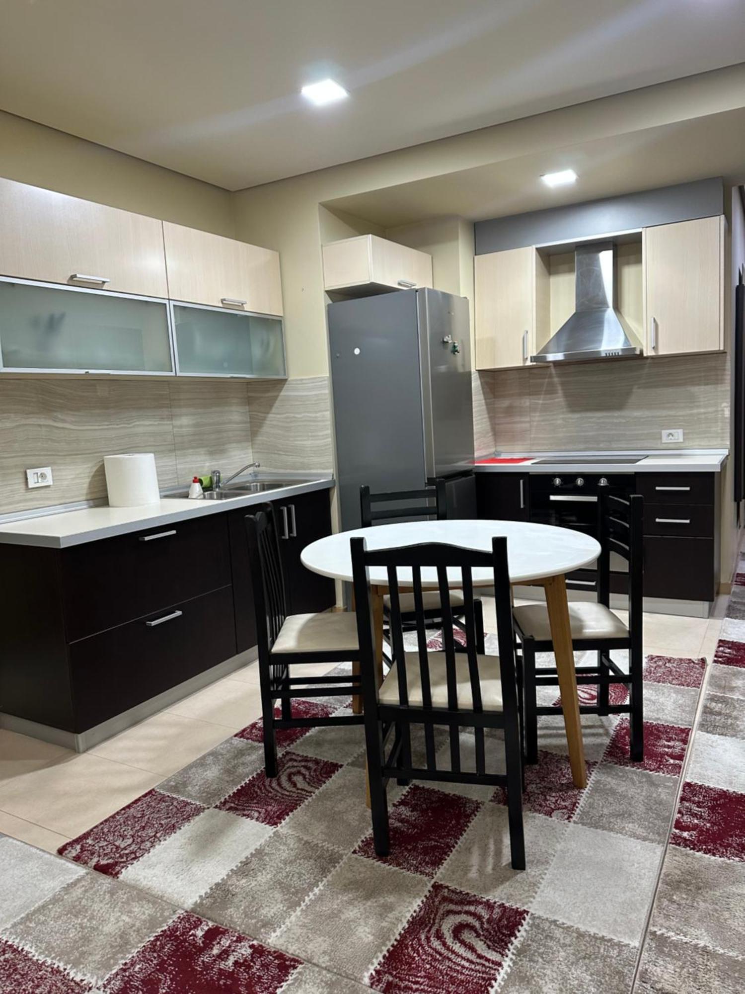 Kevin'S Apartment Delijorgj ติรานา ภายนอก รูปภาพ